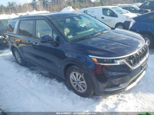  Salvage Kia Carnival