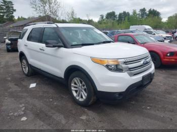  Salvage Ford Explorer