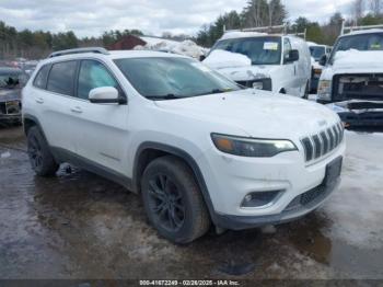  Salvage Jeep Cherokee