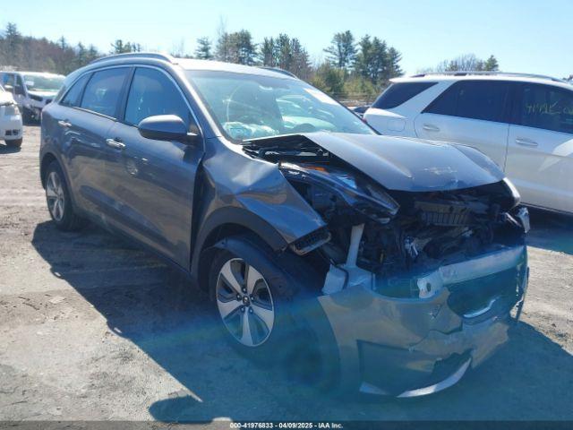  Salvage Kia Niro