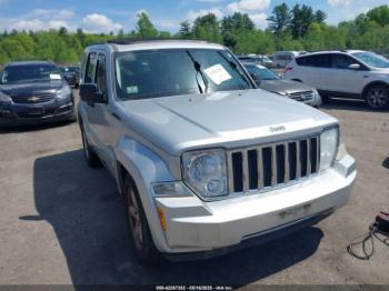  Salvage Jeep Liberty