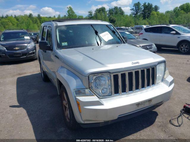  Salvage Jeep Liberty