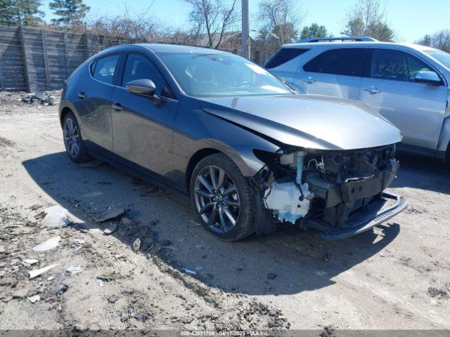  Salvage Mazda Mazda3