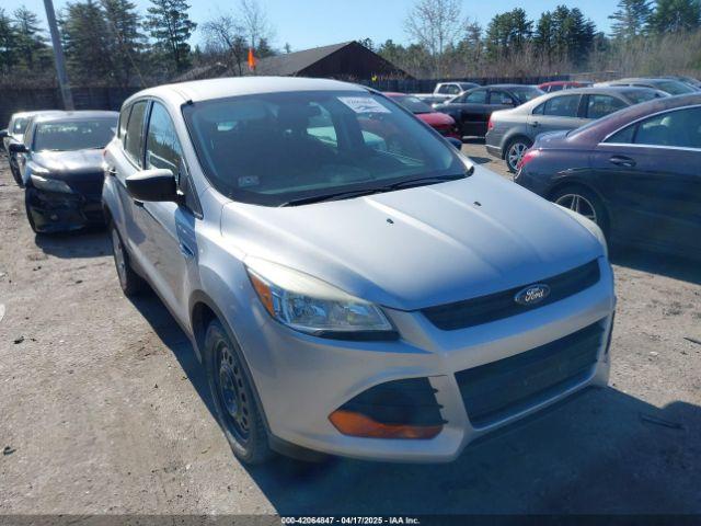  Salvage Ford Escape