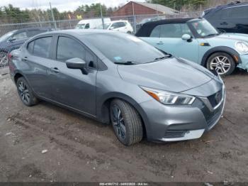  Salvage Nissan Versa