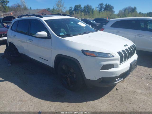  Salvage Jeep Cherokee