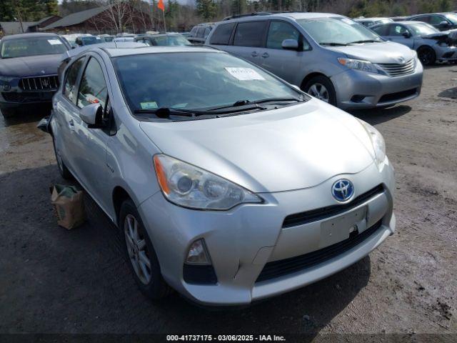  Salvage Toyota Prius c