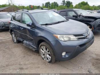  Salvage Toyota RAV4