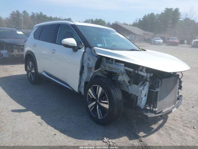  Salvage Nissan Rogue