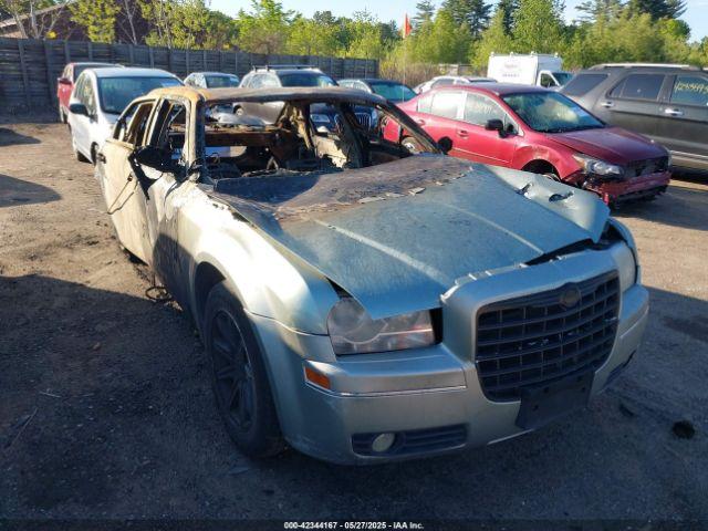  Salvage Chrysler 300