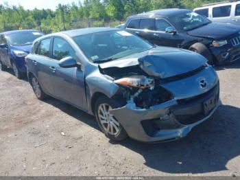  Salvage Mazda Mazda3