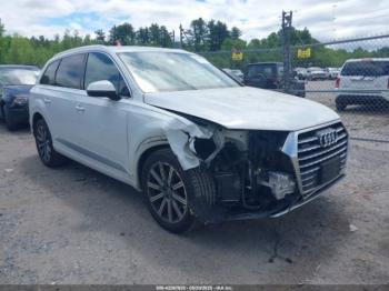  Salvage Audi Q7