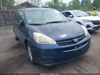  Salvage Toyota Sienna