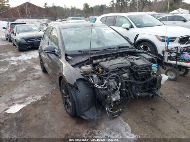  Salvage Volkswagen Golf
