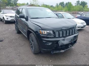  Salvage Jeep Grand Cherokee