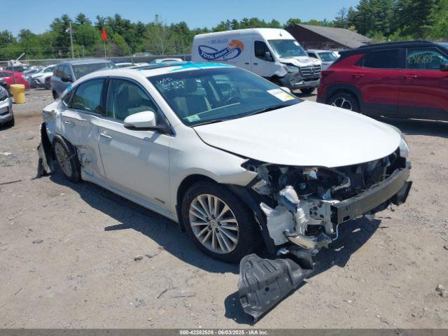  Salvage Toyota Avalon Hybrid