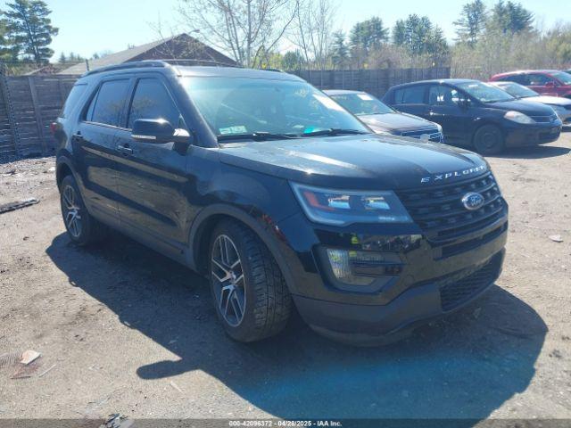  Salvage Ford Explorer