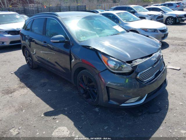  Salvage Kia Niro
