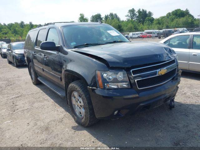  Salvage Chevrolet Suburban 1500