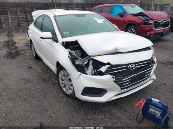  Salvage Hyundai ACCENT