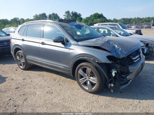  Salvage Volkswagen Tiguan