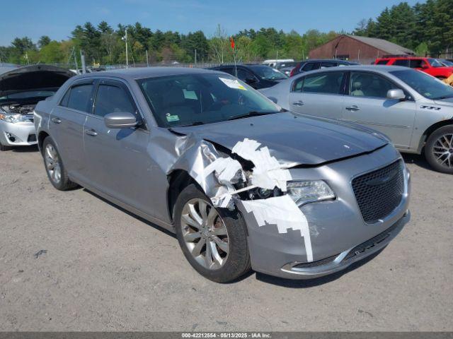  Salvage Chrysler 300