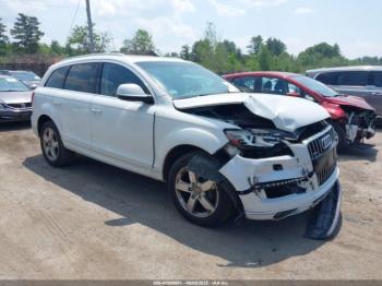  Salvage Audi Q7