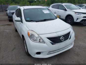  Salvage Nissan Versa