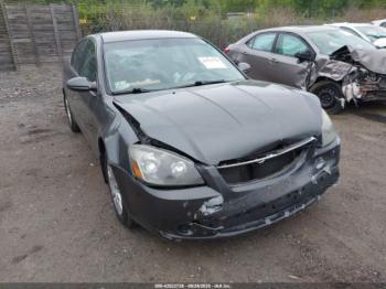  Salvage Nissan Altima