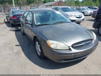  Salvage Ford Taurus