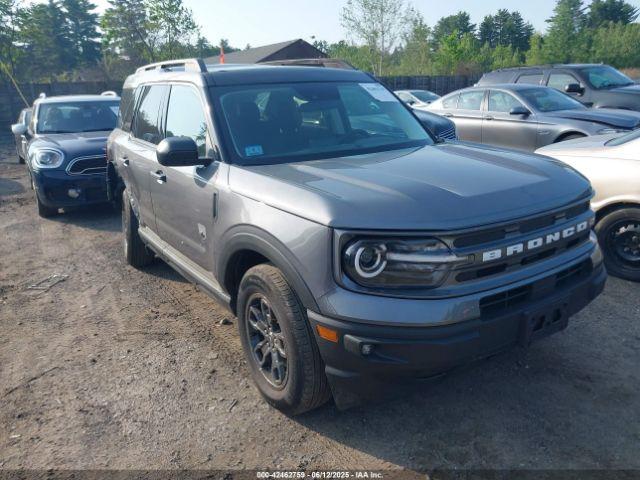  Salvage Ford Bronco