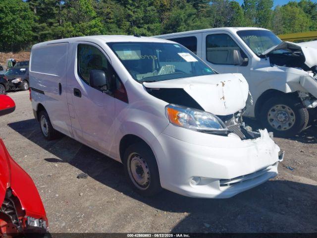  Salvage Nissan Nv