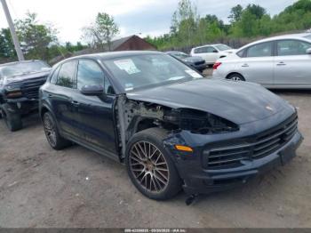  Salvage Porsche Cayenne