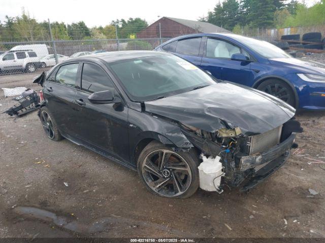  Salvage Hyundai ELANTRA
