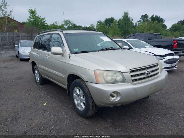  Salvage Toyota Highlander