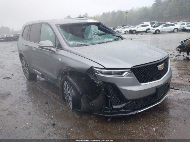  Salvage Cadillac XT6