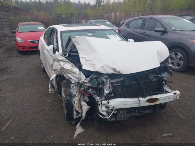  Salvage Lexus Es