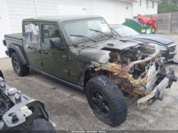  Salvage Jeep Gladiator