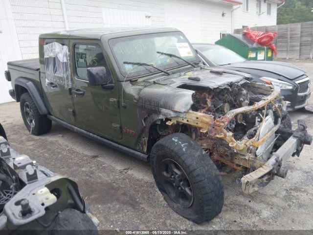  Salvage Jeep Gladiator