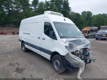  Salvage Mercedes-Benz Sprinter 3500