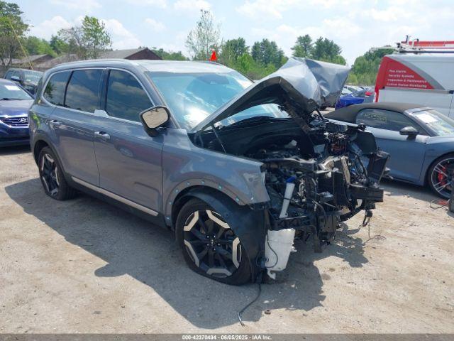  Salvage Kia Telluride
