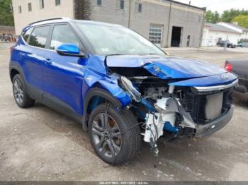  Salvage Kia Seltos