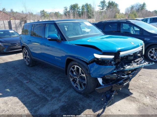  Salvage Rivian R1s