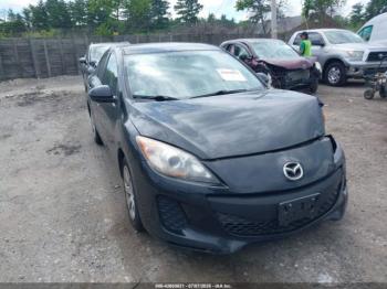  Salvage Mazda Mazda3
