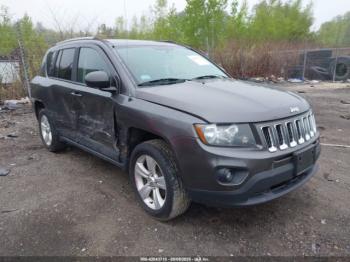  Salvage Jeep Compass