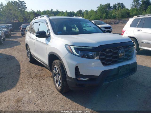  Salvage Honda Passport