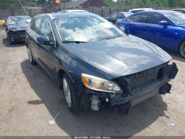  Salvage Volvo V60
