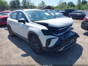  Salvage Volkswagen Taos