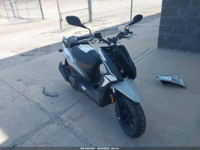  Salvage Kymco Usa Inc Super 8