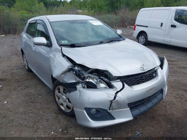  Salvage Toyota Matrix